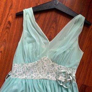 Jer Marai Vintage peignoir set Mint 🧼